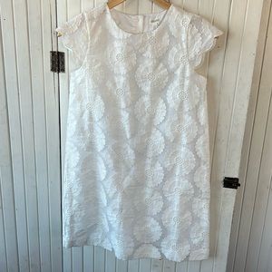 NWT sweet Gymboree white embroidered girl’s dress
